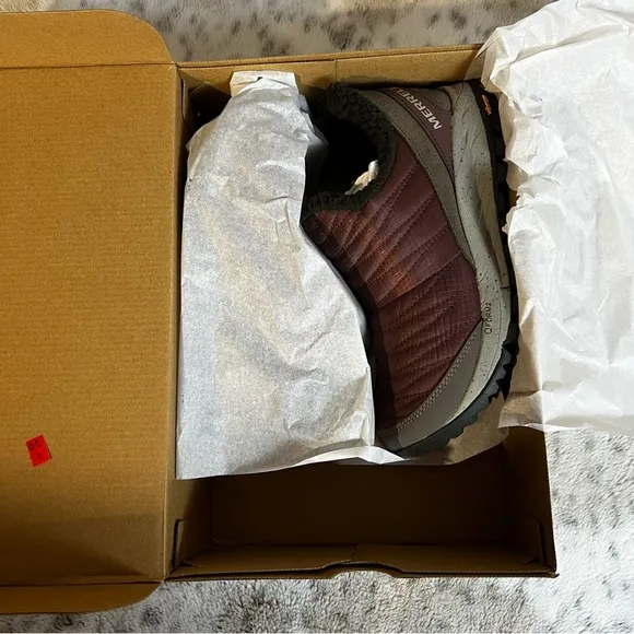 Merrell Women’s Antora Sneaker Moc Maroon Sz 5.5 / 35.5