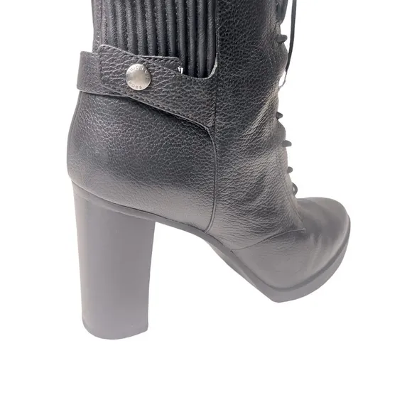 Michael Kors Carrigan Tumble lace up boots Size 11