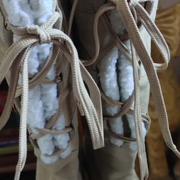 Michael Kors Lace Up Wedge Boots Size 6.5