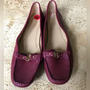 MICHAEL KORS May Moccasin Leather Flat Loafer Dark Cherry Size 10