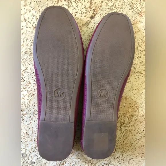 MICHAEL KORS May Moccasin Leather Flat Loafer Dark Cherry Size 10
