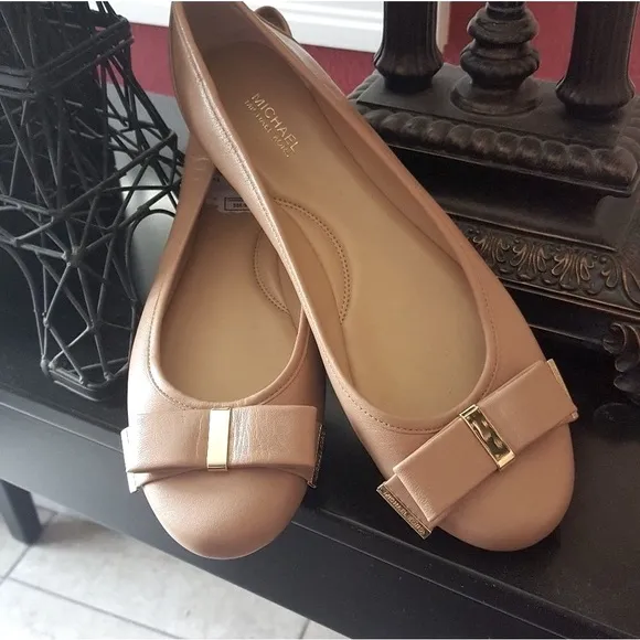 Michael Kors Tan Flats with Decorative Bow