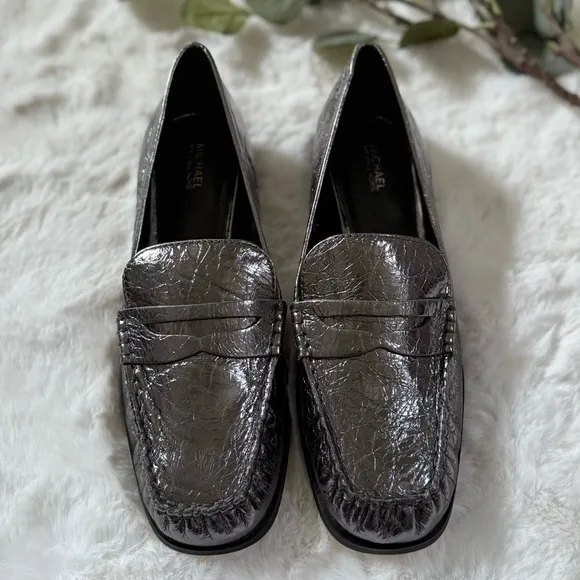 MICHAEL MICHAEL KORS 10 NEW Carlson Crackled Patent Leather Penny Loafers