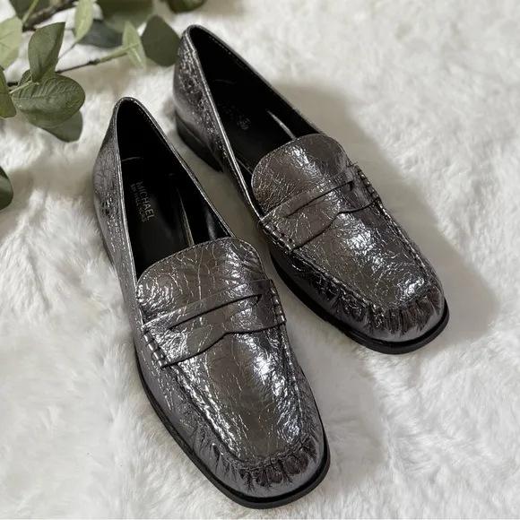 MICHAEL MICHAEL KORS 10 NEW Carlson Crackled Patent Leather Penny Loafers