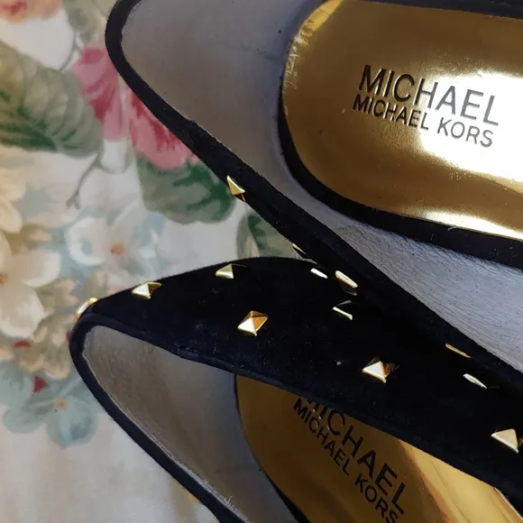 MICHAEL Michael Kors Ailee Women's Studded Black Suede Loafer Flats size 9.5