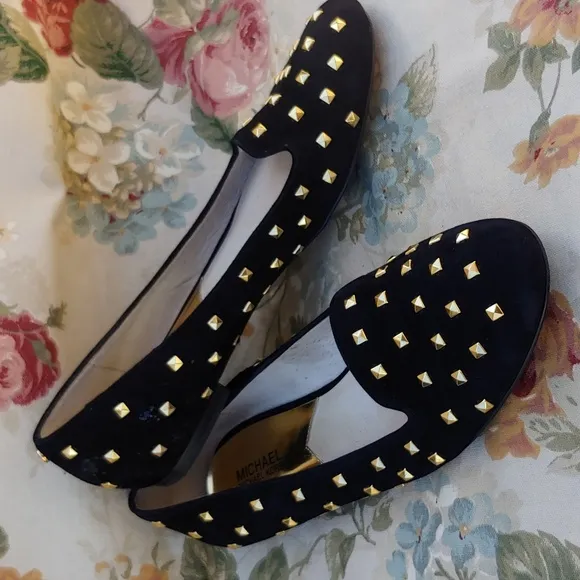 MICHAEL Michael Kors Ailee Women's Studded Black Suede Loafer Flats size 9.5
