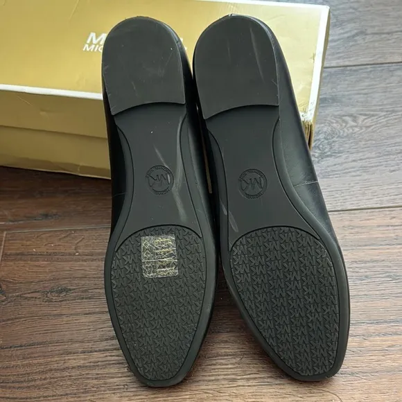 MICHAEL Michael Kors NWT Black Leather Nori Flex Flats with Bow Silver Detail