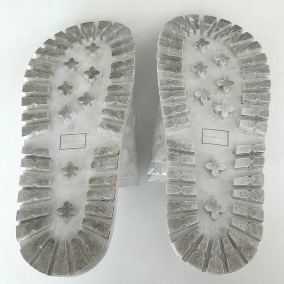 MICHAEL Michael Kors Stark Slide Puffy Logo Sandals Size 7