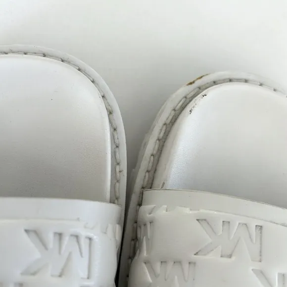 MICHAEL Michael Kors Stark Slide Puffy Logo Sandals Size 7