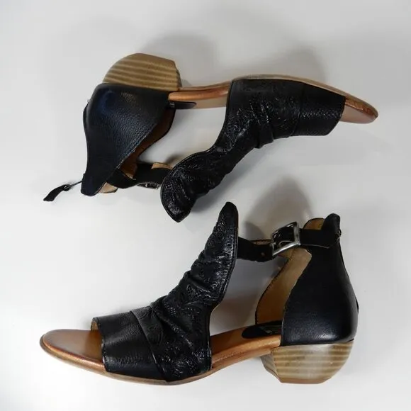 Miz Mooz Corra SANDALS Size 38 7.5 8 Peep Toe Black Embroidered Leather NEW