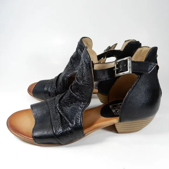 Miz Mooz Corra SANDALS Size 38 7.5 8 Peep Toe Black Embroidered Leather NEW