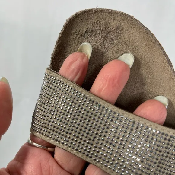 Naot sandals with flexible width, worn once, size 40