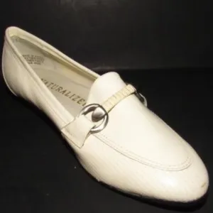 Naturalizer White Patent Loafers Bamboo Horse-bit