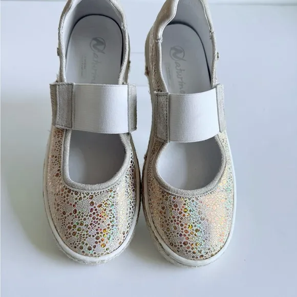 Naturino Bubbles Platinum Sparkly Mary Jane Espadrille Shoes Gold Holographic