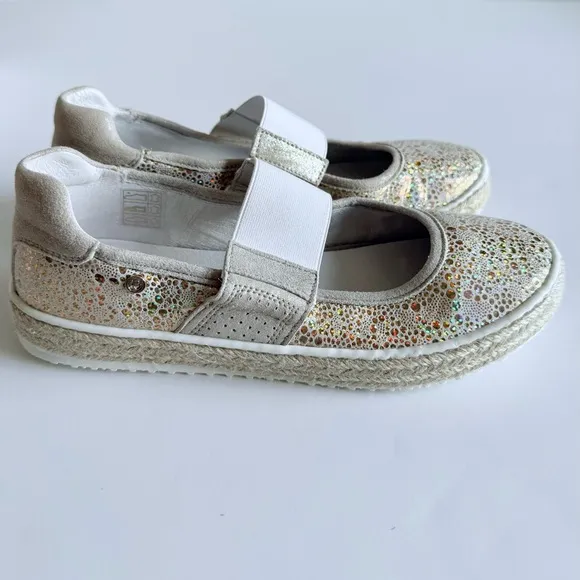 Naturino Bubbles Platinum Sparkly Mary Jane Espadrille Shoes Gold Holographic