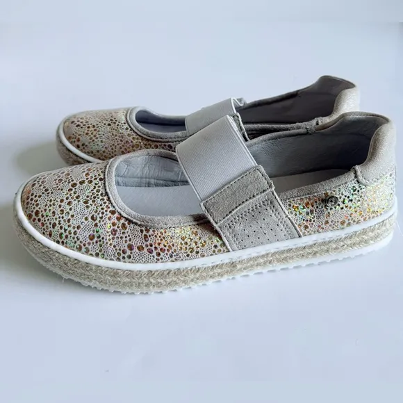 Naturino Bubbles Platinum Sparkly Mary Jane Espadrille Shoes Gold Holographic