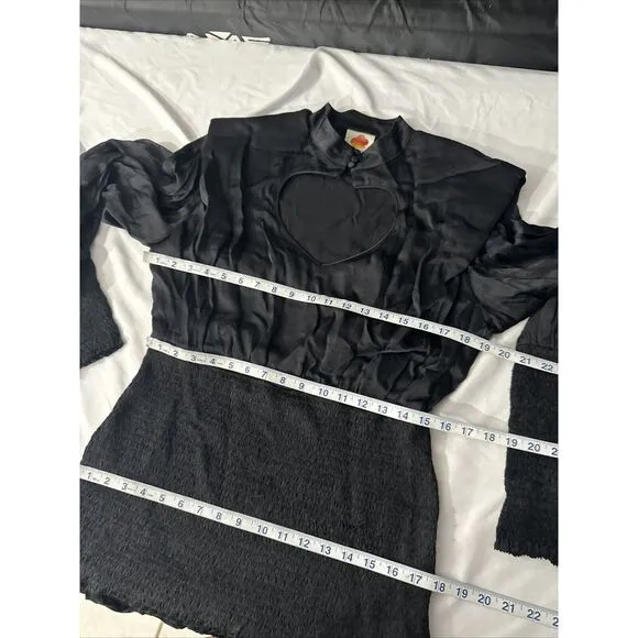 NEW $220 Farm Rio [ Medium ] FARM RIO Black‎ Heart Neckline Mini Dress Black