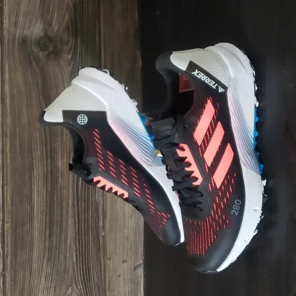 New Adidas Terrex Agravic Flow 2 Black Outdoor Trail Running Sneakers