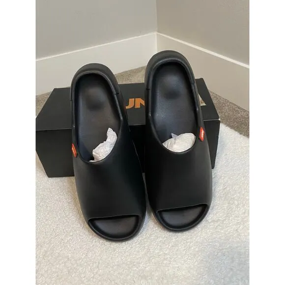 New Adune Nomad Black Slide Sandals Size 13
