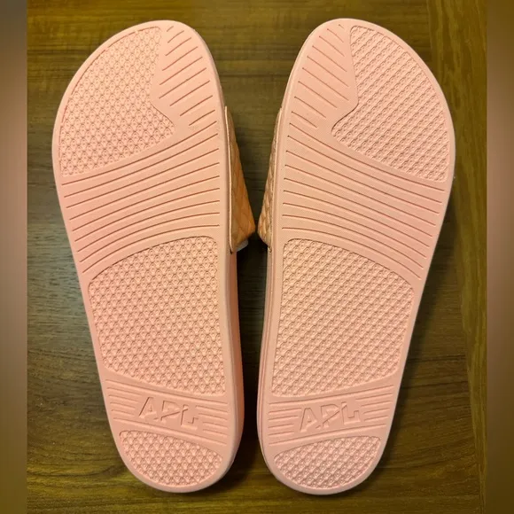 NEW APL Men’s Lusso Quilted Leather Neon Peach Slides Sz.13
