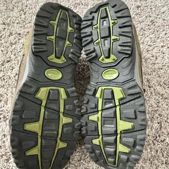 New Balance Kids Sneakers - Brown and Green
