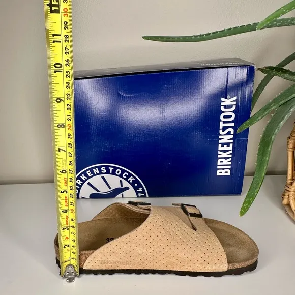 NEW Birkenstock Zürich BS Sandals Emboss Dots Beige Suede Size 39 Narrow Fit NIB