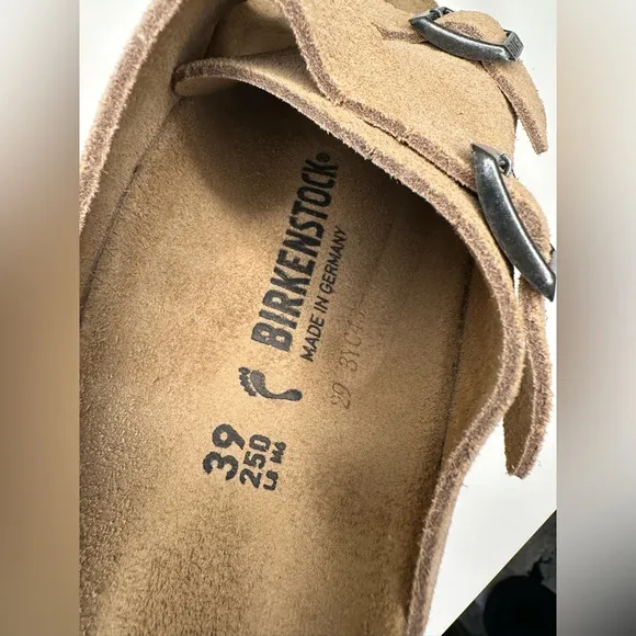 NEW Birkenstock Zürich BS Sandals Emboss Dots Beige Suede Size 39 Narrow Fit NIB