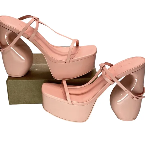 NEW CULT GAIA Sandals US 6W Platform Heels T-straps - Chiara Pink