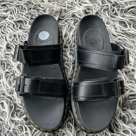 New DR.MARTENS Myles Hardware Detail Double Buckle Slide Sandals Men Size 7