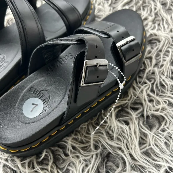 New DR.MARTENS Myles Hardware Detail Double Buckle Slide Sandals Men Size 7