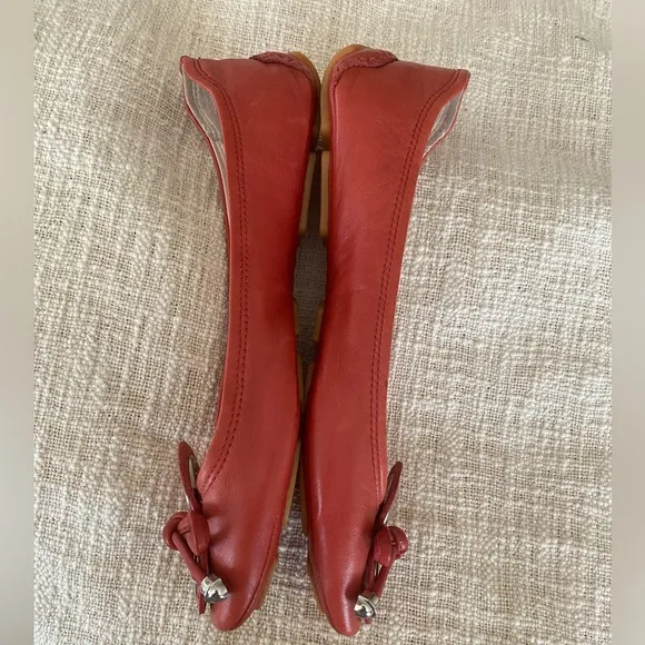 New! Elie Tahari Leather ballet flat with Embellished toe cap Coral size 38.5