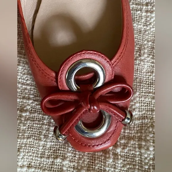 New! Elie Tahari Leather ballet flat with Embellished toe cap Coral size 38.5