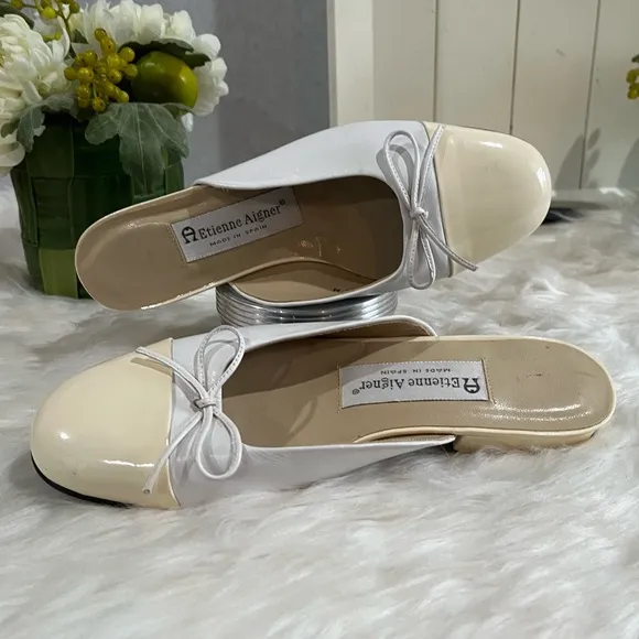 NEW Etienne Aigner Vintage 90s Leather Patent Bow Ballet Flat Mules Nude 6.5 NWT