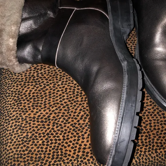 New! Gorgeous Aquatalia sheepskin lined waterproof boots!