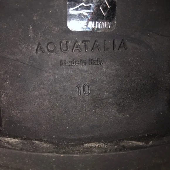 New! Gorgeous Aquatalia sheepskin lined waterproof boots!
