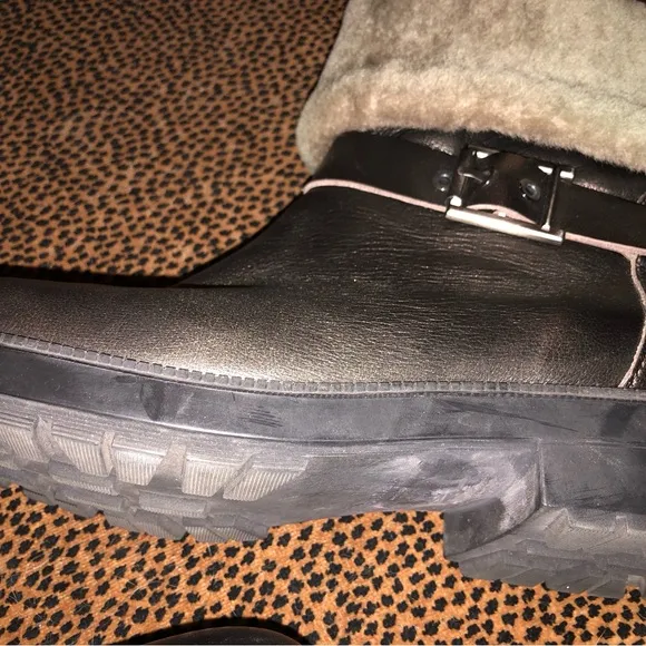 New! Gorgeous Aquatalia sheepskin lined waterproof boots!