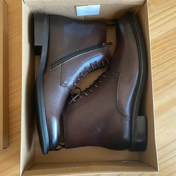 NEW in Box! Steve Madden Yenith Brown Leather Lace Up Boots