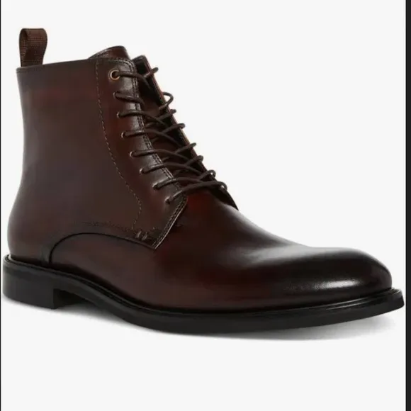 NEW in Box! Steve Madden Yenith Brown Leather Lace Up Boots