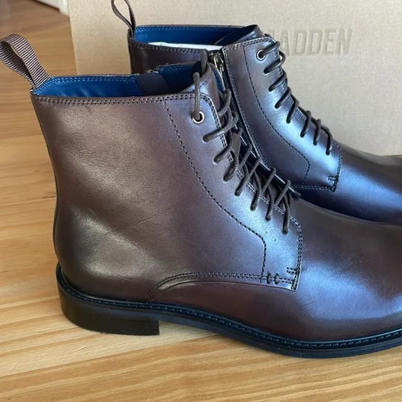 NEW in Box! Steve Madden Yenith Brown Leather Lace Up Boots