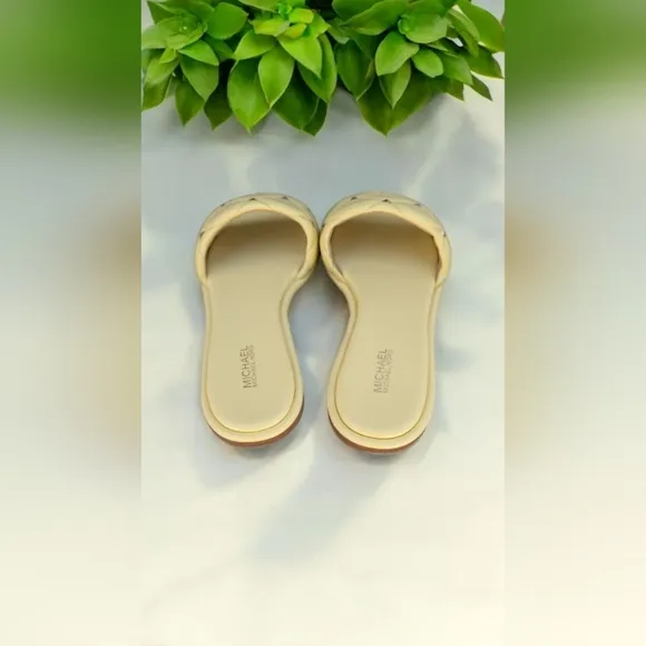 New Michael Kors Women's Rina Slide Sandals In Buttercup Size 7