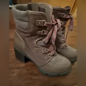 NEW Naturalizer Womens Myla Leather Combat &amp;‎ Lace-up Boots Shoes Size 5.5