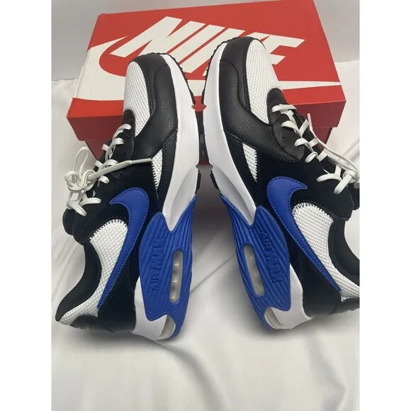 New NIKE Air Max Excee Size 11.5 Black / Blue/ White