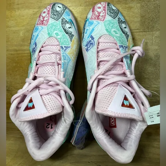 NEW Nike LeBron XXII 22 Monopoly Mens Sz 12 Basketball Shoes Sneakers Multicolor