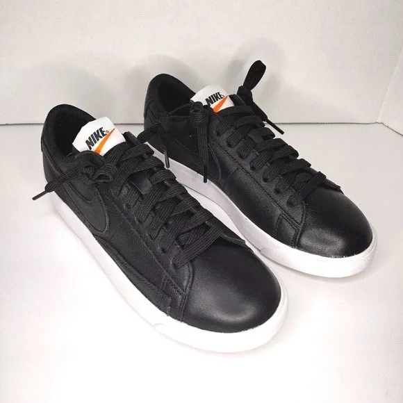 New Nike Women's Black Blazer Leather Low Top Slip on Sneakers US 6