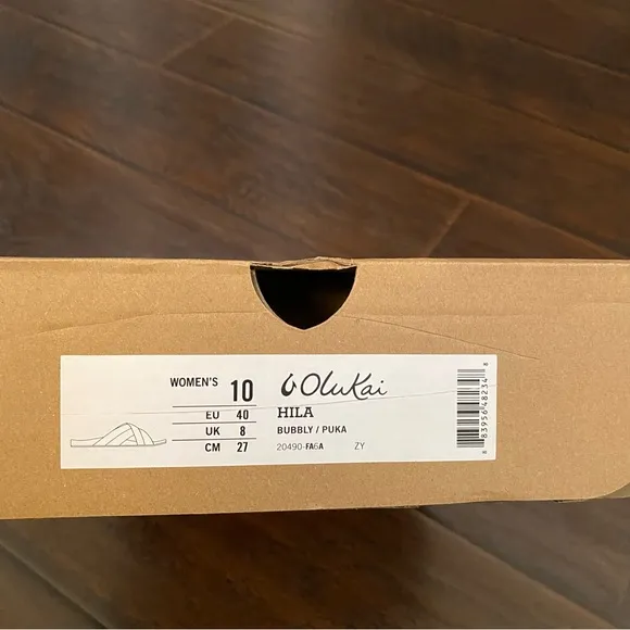 New Olukai Hila cool color and pattern women’s slide sandals 🩴 size 10