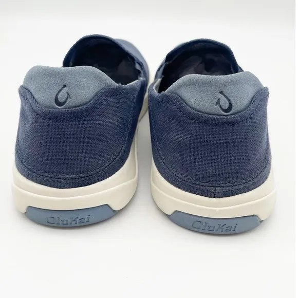 New!! Olukai Lae'ahi Lole trench blue slip ons. Size 10.5