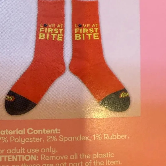 NEW Reese's Slide Sandals Sz 1 Notepad Socks Zipper Bag Reese’s Gift Set Lot
