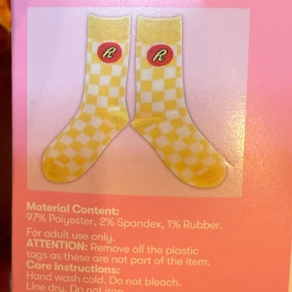 NEW Reese's Slide Sandals Sz 1 Notepad Socks Zipper Bag Reese’s Gift Set Lot