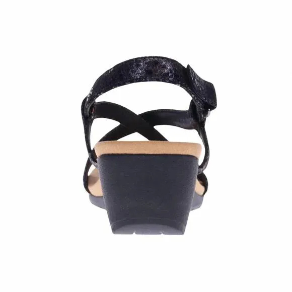 NEW REVERE women's luxor wedge sandal in black metallic python