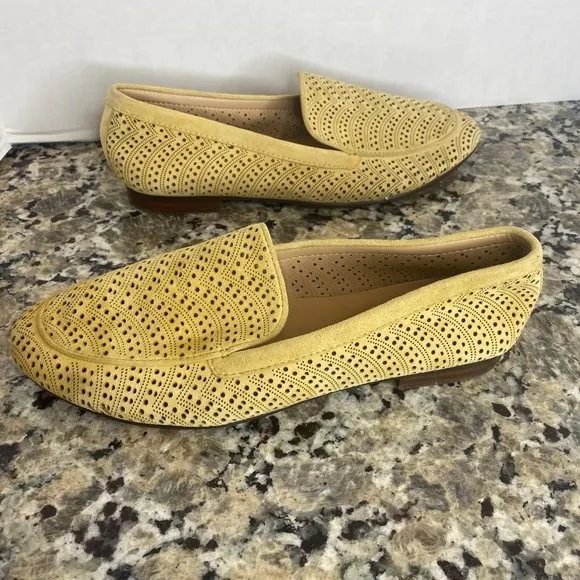 New Sample Shoe  NYDJ - Suede Perforated Loafers - Denver Honey Gold 6